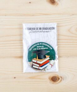 chapas-de-graduacion-baratas-personalizadas-0007
